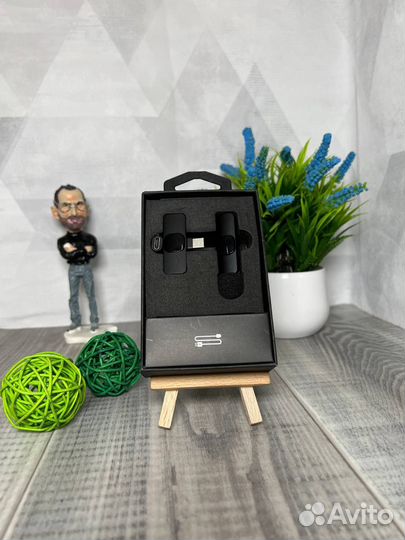 Беспроводной микрофон петличный