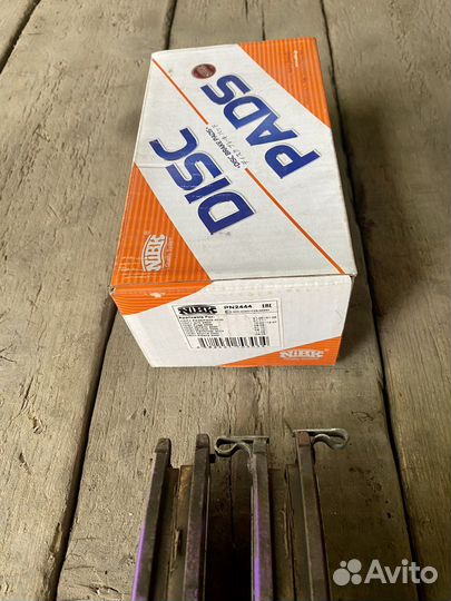 Коплект томозных колодок infiniti fx35/45 S50