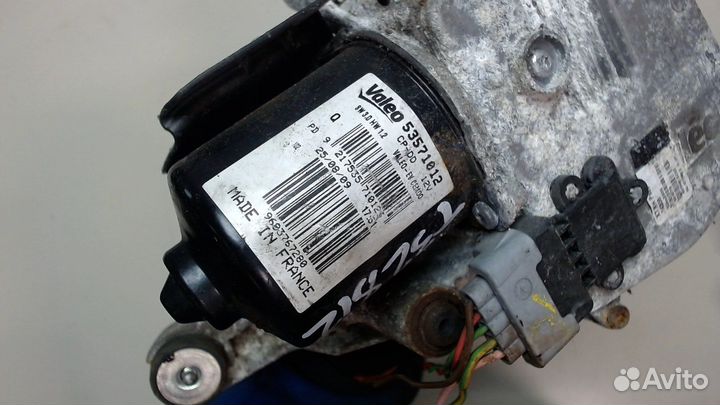 Двигатель стеклоочистителя передний Citroen C5 200