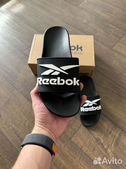 Шлепанцы reebok
