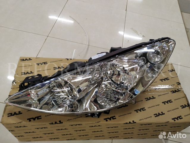 Фара передняя левая Пежо 408