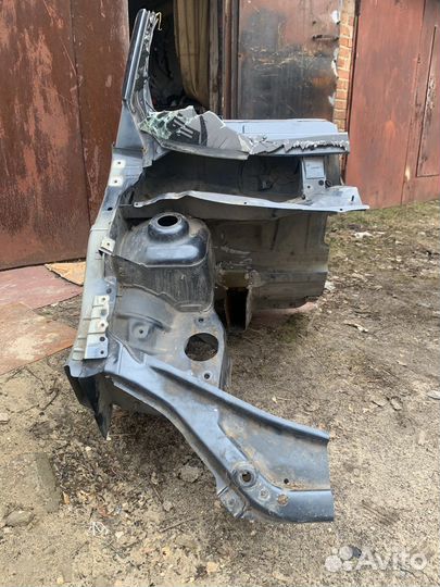 Четверть передняя правая Almera g15