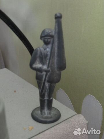Солдатик. Красноармеец со знаменем. Металл. СССР