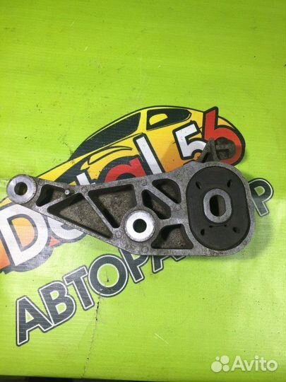 Опора двигателя Opel Meriva (A) I (2002–2006)