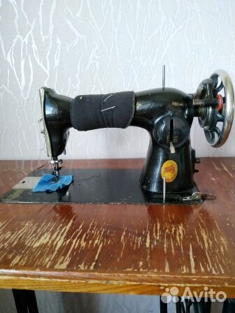 Швейная машина