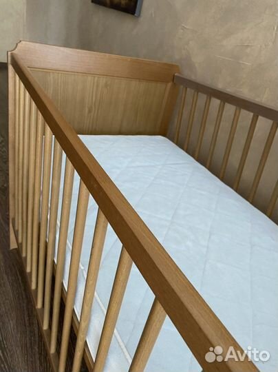 Детская кроватка IKEA с матрасом