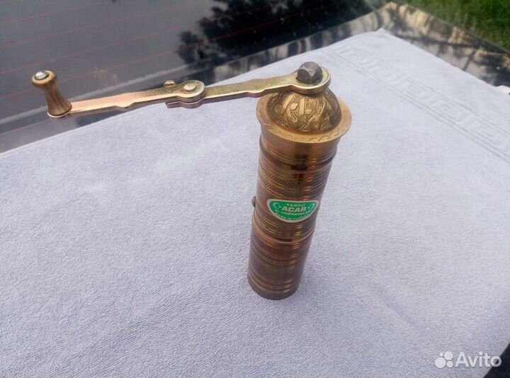 Ручная кофемолка Acar