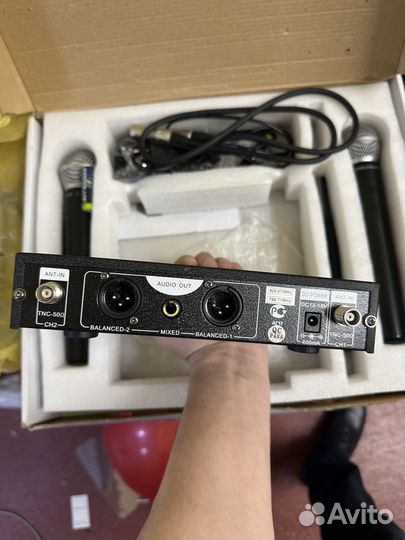 Микрофонная радиосистема volta US-2