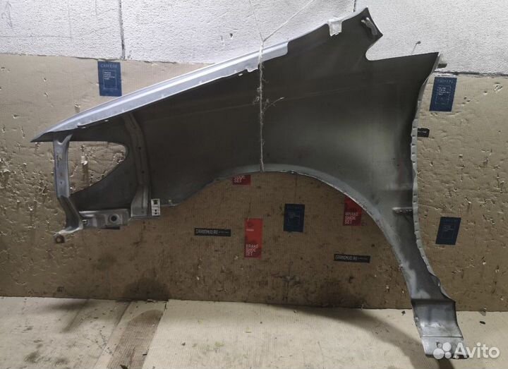 Крыло nissan presage u30