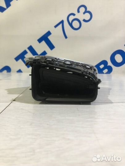 Дефлектор левый citroen C4 B7 1.6 мт седан