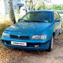 Toyota Carina 1.5 MT, 1997, битый, 380 000 км, с пробегом, цена 90 000 руб.