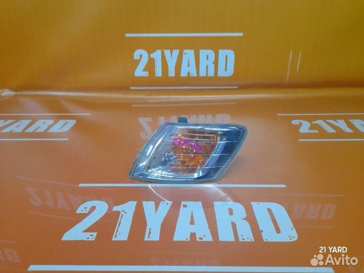 Габарит передний левый Toyota Corolla Levin