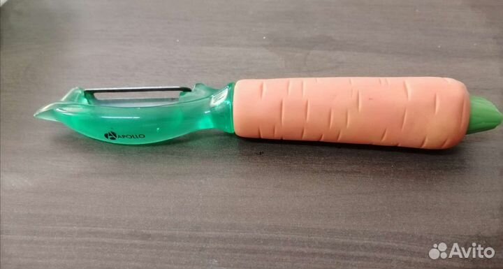 Прибор для чистки картофеля и моркови