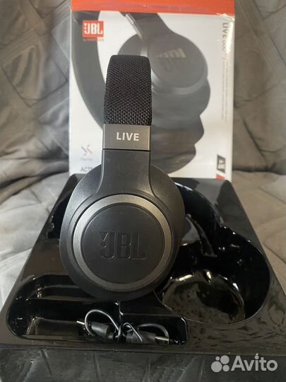 Беспроводные наушники jbl660 live
