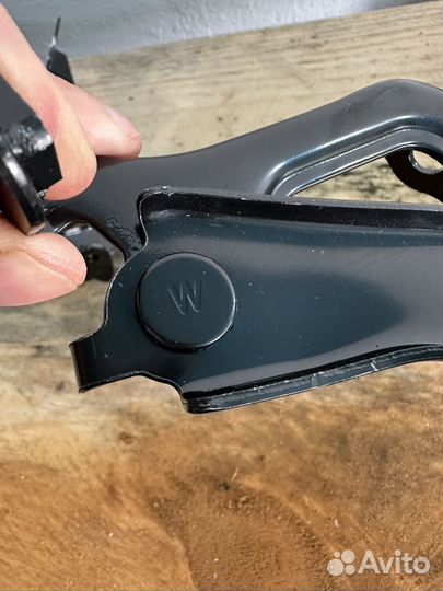 Петли капота Toyota Rav-4 50 кузов