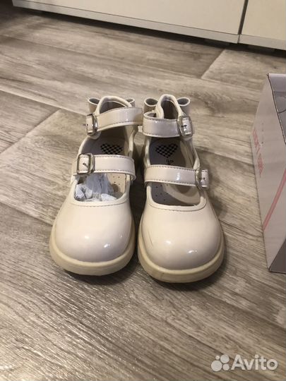 Туфли для девочки 32 размер
