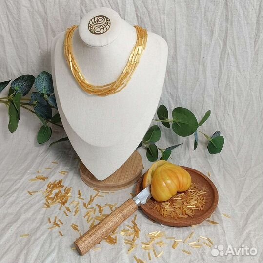 Колье из бисера