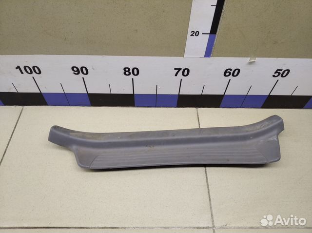 Накладка порога (внутренняя) Land Cruiser (100) 19