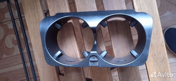 Mercedes e-класс Cupholders