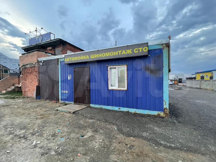 Гараж, > 30 м²