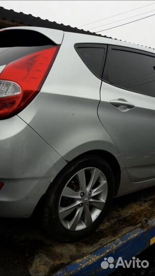 Хендай солярис, заднее правое крыло хетчбэк