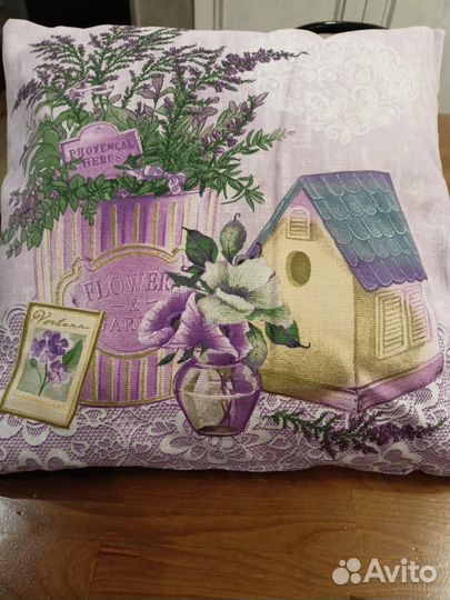 Декоративные подушки