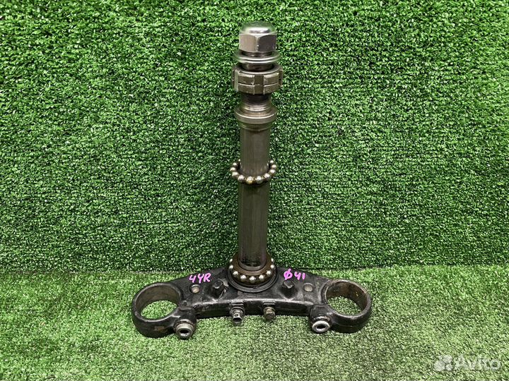 Траверса нижняя Yamaha FZ 400 4YR