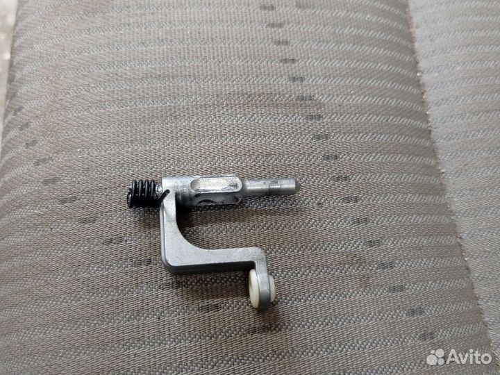 Кронштейн ручки двери опель корса Д
