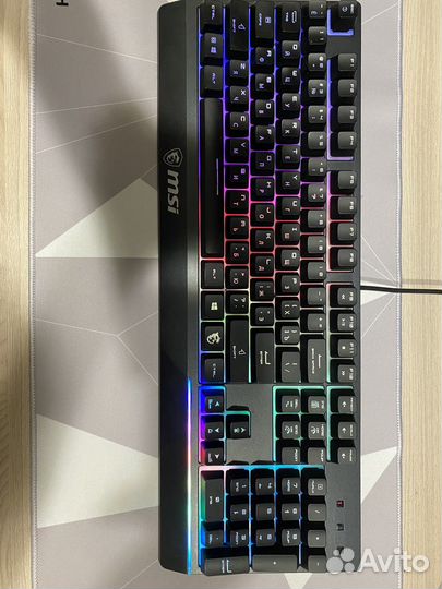 Игровая клавиатура с подсветкой