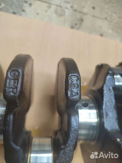 Коленчатый вал бу на 1,8 20V AGN