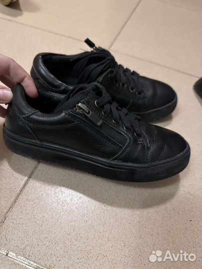 Кожаные кеды