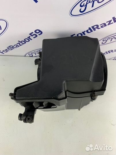 Корпус воздушного фильтра Ford Focus 2 CB4