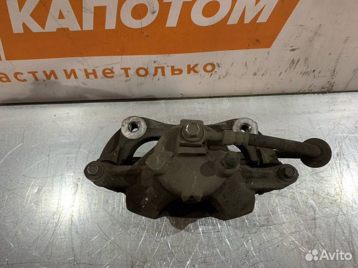 Суппорт перед. лев. Chevrolet Cruze 2012