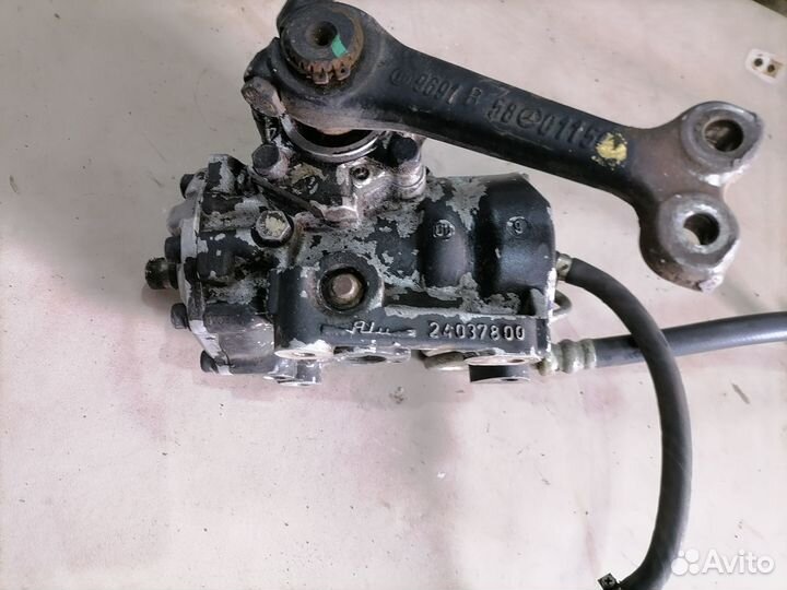 Редуктор рулевой Mercedes-Benz 190 W201 1982-1993