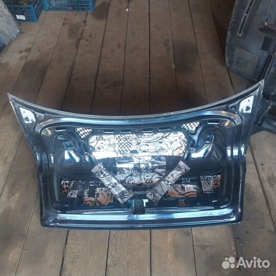 Ауди А4 крышка богажника audi A4