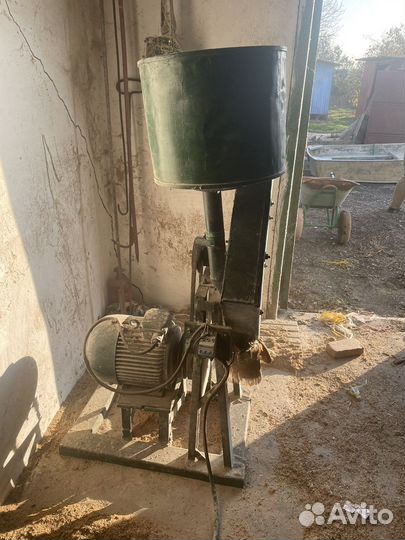 Зернодробилка бу