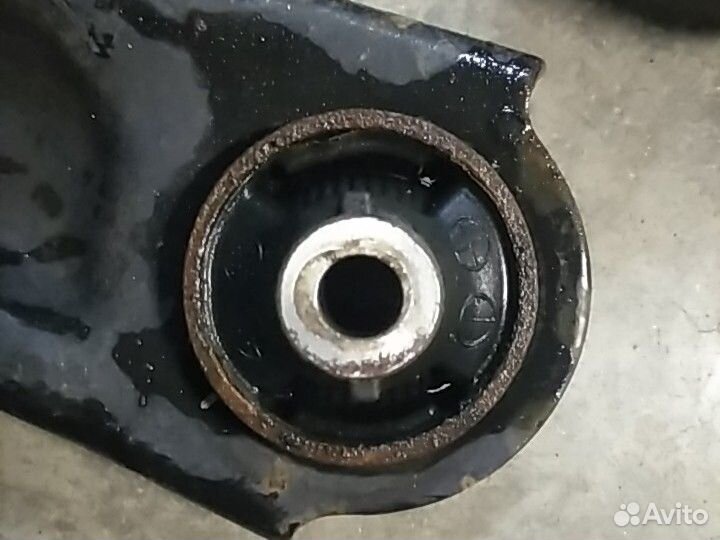 Передние рычаги Ниссан хтреил