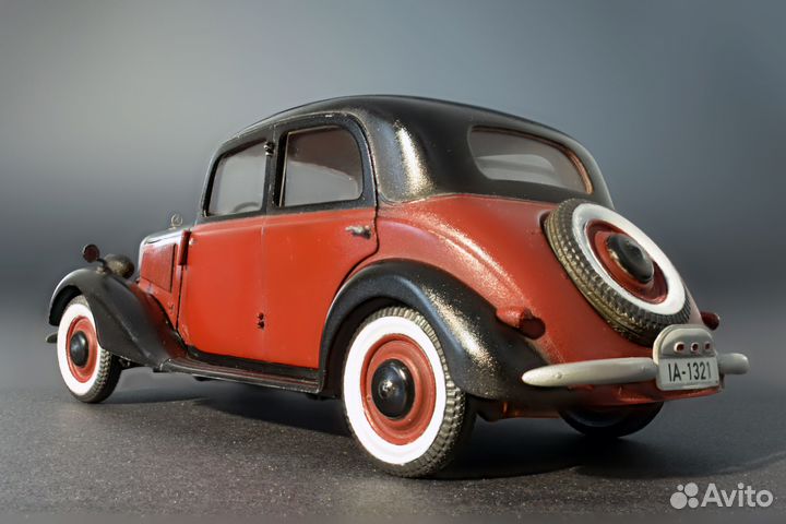 MA38008 1/35 Немецкий автомобиль Тип170В 4х дверн