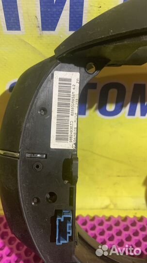 Кнопки на руль Citroen C4