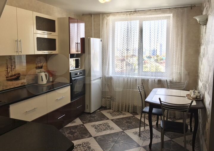 1-к. квартира, 43 м², 7/18 эт.