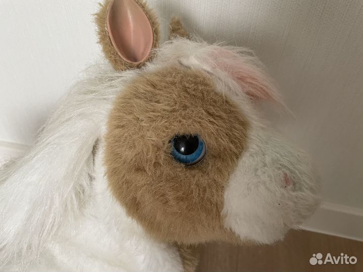 Интерактивная лошадка fur real от Hasbro