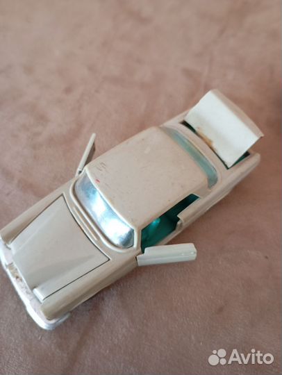 Машинки 1:43 пластик СССР