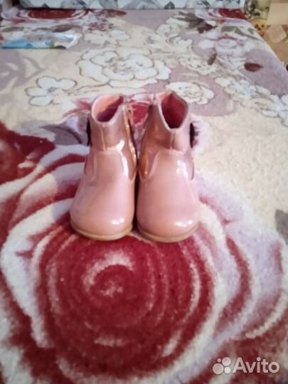 Обувь для девочки