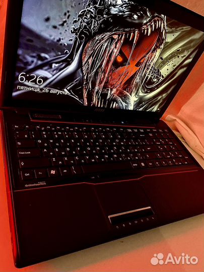 Игровой, большой 17д, мощный и быстрый ноутбук