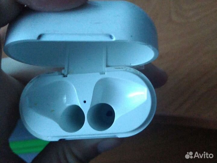Наушники airpods