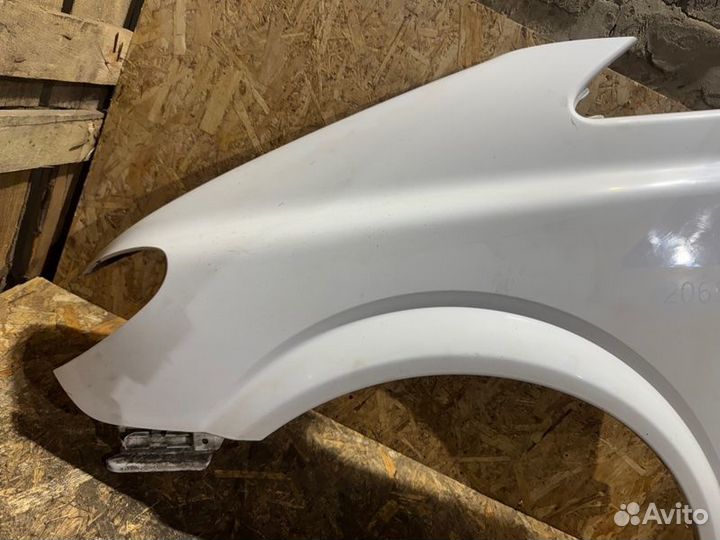 Крыло переднее левое Mercedes Vito 639 2.2 CDI