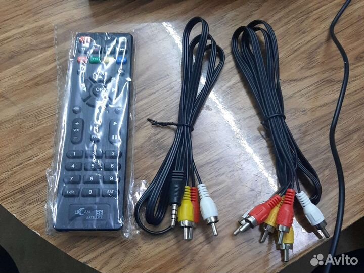 Спутниковый ресивер B6 metal v2