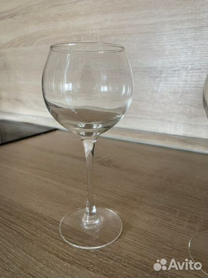 Бокалы для вина