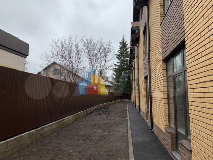 Таунхаус 127 м² на участке 1,5 сот.