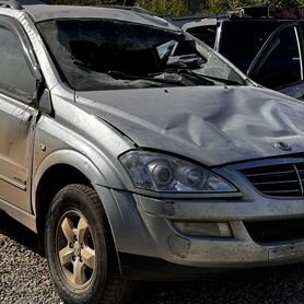 В разборе SsangYong Kyron 2.0 автомат АКПП 2008